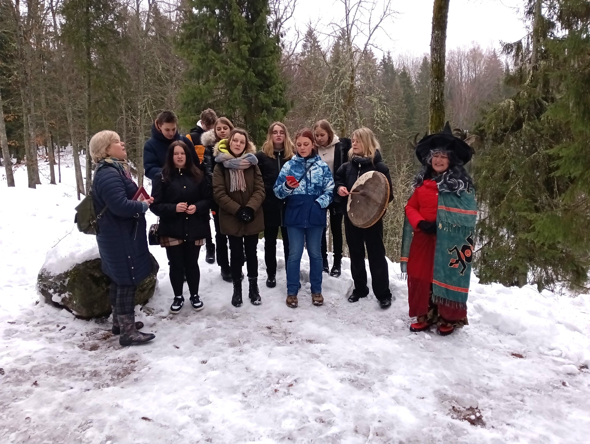 Moksleiviai pasakoja apie barsuką.jpg