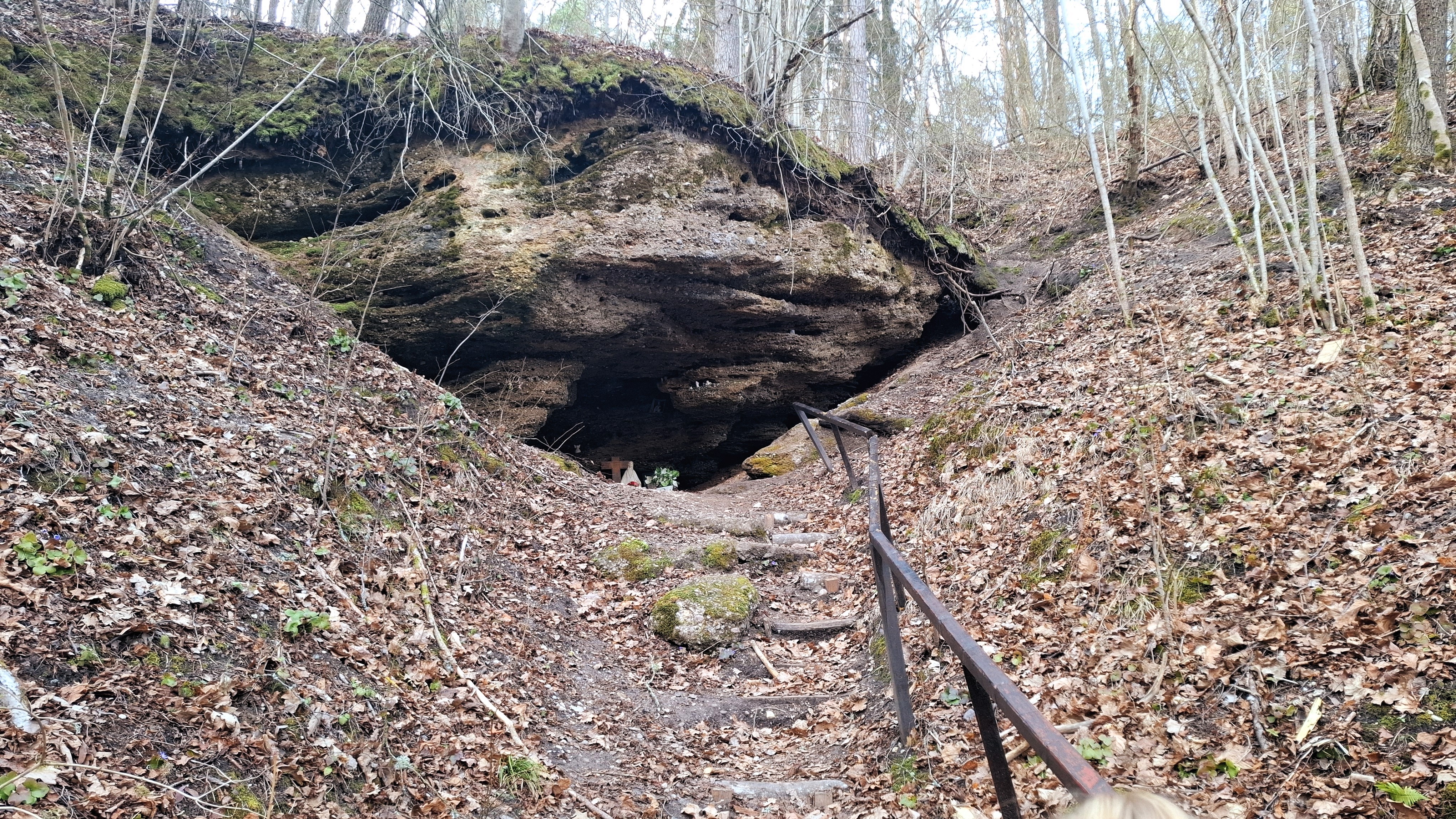 7. Skališkių (Liucionių) uola (S. Balčaitės).jpg